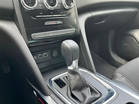 renault, megane, sedan 1.3 tce ıcon edc, otomatik, benzin 2.el otomobil | renew 13