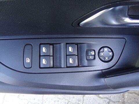 peugeot, 2008, 1.5 bluehdı allure eat8, otomatik, dizel 2.el otomobil | renew 18