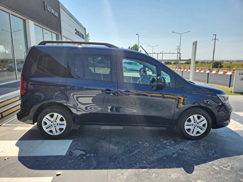 renault, kangoo multix, combi 1.3 tce ıconic edc, otomatik, benzin 2.el otomobil | renew 5