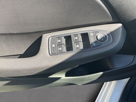 renault, clio, 1.0 sce equilibre, manuel, benzin 2.el otomobil | renew 26