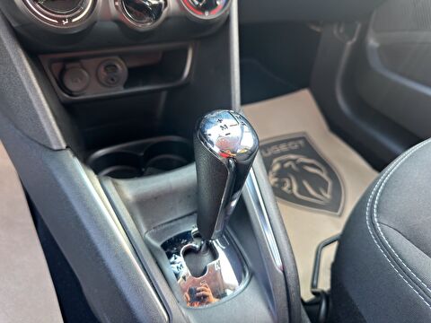 peugeot, 208, 1.2 puretech start&stop active etg5, otomatik, benzin 2.el otomobil | renew 13