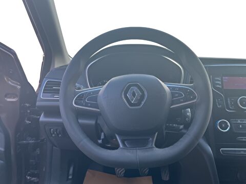 renault, megane, sedan 1.3 tce joy, manuel, benzin 2.el otomobil | renew 17