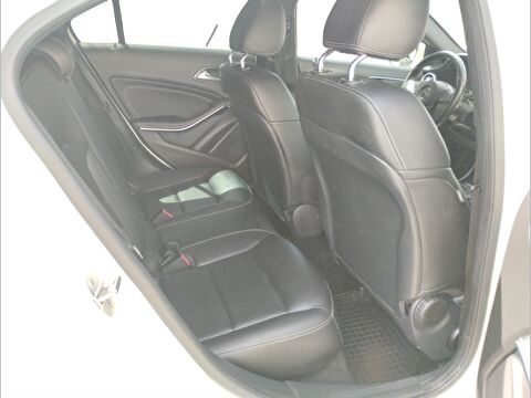 mercedes-benz, a, hatchback 180 d style 7g-dct, otomatik, dizel 2.el otomobil | renew 15