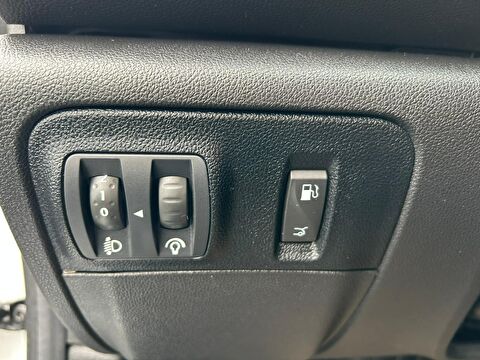 renault, megane, sedan 1.5 blue dcı touch edc, otomatik, dizel 2.el otomobil | renew 21