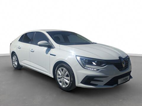 Renault, Megane, Sedan 1.3 TCe Joy EDC, Otomatik, Benzin 2. el otomobil | renew Mobile