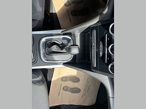 renault, megane, sedan 1.3 tce touch edc, otomatik, benzin 2.el otomobil | renew 18