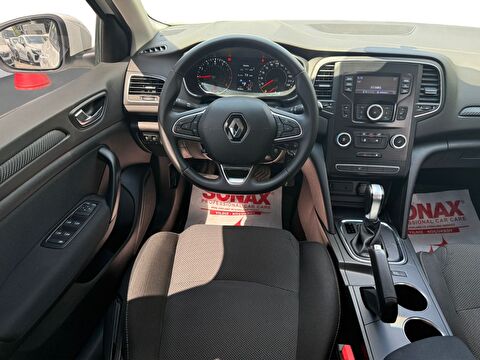 renault, megane, sedan 1.3 tce joy edc, otomatik, benzin 2.el otomobil | renew 10