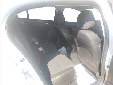 renault, megane, sedan 1.3 tce joy edc, otomatik, benzin 2.el otomobil | renew 13