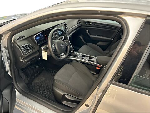 renault, megane, sedan 1.3 tce touch edc, otomatik, benzin 2.el otomobil | renew 12