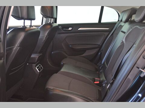 renault, megane, sedan 1.3 tce ıcon edc, otomatik, benzin 2.el otomobil | renew 28