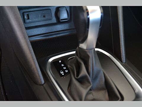renault, megane, sedan 1.3 tce joy edc, otomatik, benzin 2.el otomobil | renew 25
