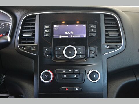 renault, megane, sedan 1.3 tce joy edc, otomatik, benzin 2.el otomobil | renew 21