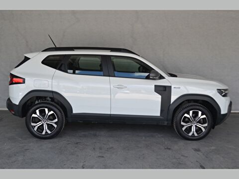 renault, duster, 1.2 mhev evolution advanced 4x4 (mild hybrid), manuel, benzin 2.el otomobil | renew 8