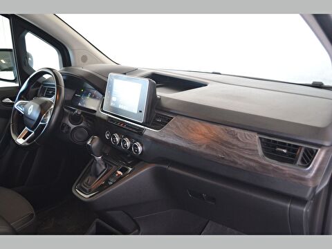 renault, kangoo multix, 1.3 tce ıconic edc, otomatik, benzin 2.el otomobil | renew 23