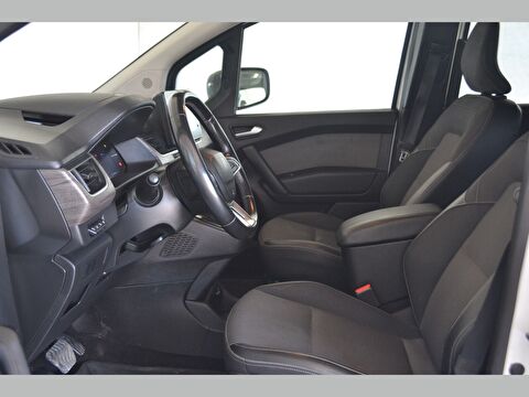 renault, kangoo multix, 1.3 tce ıconic edc, otomatik, benzin 2.el otomobil | renew 10