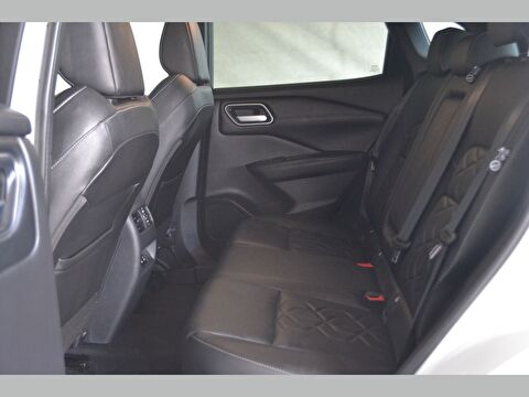 nissan, qashqai, 1.3 dıg-t mhev platinum 4x2 cvt, otomatik, benzin 2.el otomobil | renew 36