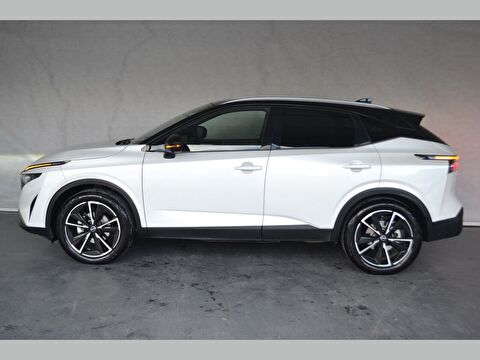 nissan, qashqai, 1.3 dıg-t mhev platinum 4x2 cvt, otomatik, benzin 2.el otomobil | renew 9