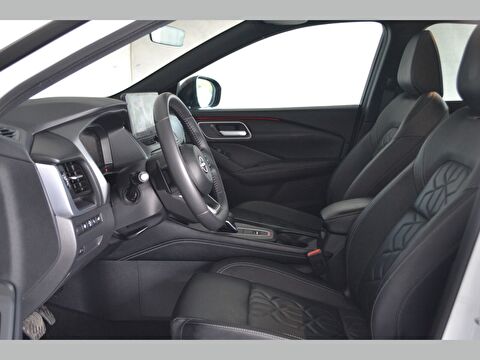 nissan, qashqai, 1.3 dıg-t mhev platinum 4x2 cvt, otomatik, benzin 2.el otomobil | renew 10