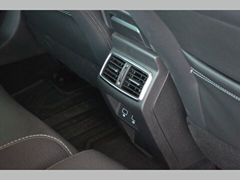 renault, megane, sedan 1.3 tce ıcon edc, otomatik, benzin 2.el otomobil | renew 32