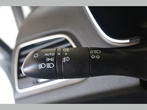renault, megane, sedan 1.3 tce touch edc, otomatik, benzin 2.el otomobil | renew 24