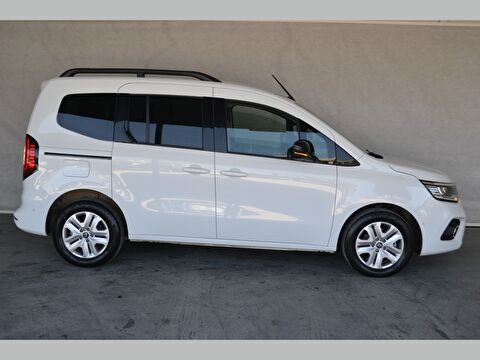 renault, kangoo multix, combi 1.3 tce ıconic edc, otomatik, benzin 2.el otomobil | renew 8