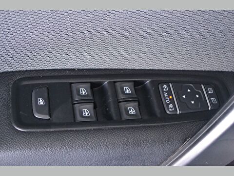 renault, kangoo multix, combi 1.3 tce ıconic edc, otomatik, benzin 2.el otomobil | renew 32