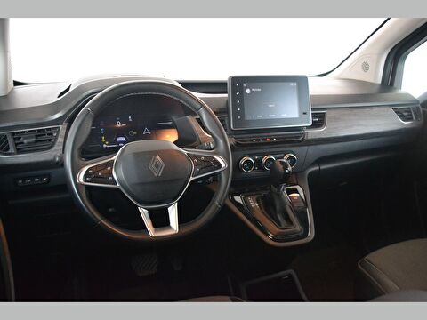 renault, kangoo multix, combi 1.3 tce ıconic edc, otomatik, benzin 2.el otomobil | renew 13
