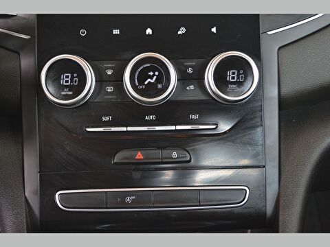 renault, megane, sedan 1.3 tce touch edc, otomatik, benzin 2.el otomobil | renew 17