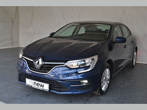Sedan 1.3 TCe Touch EDC, 2. el otomobil | renew