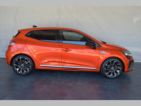 renault, clio, 1.0 tce techno esprit alpine	x-tronic, otomatik, benzin 2.el otomobil | renew 9