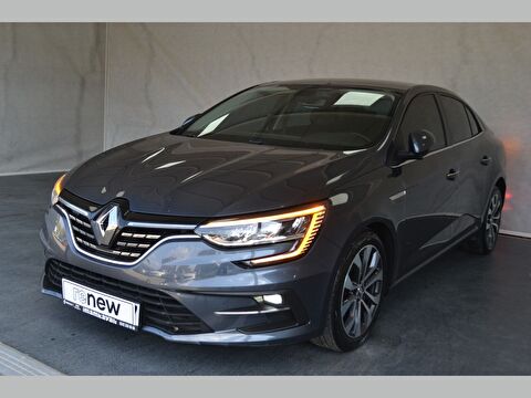 Sedan 1.3 TCe Icon EDC, 2. el otomobil | renew