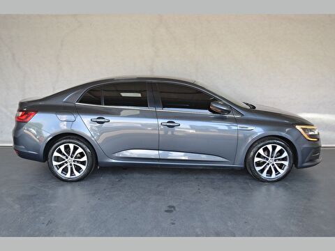 renault, megane, sedan 1.3 tce ıcon edc, otomatik, benzin 2.el otomobil | renew 8