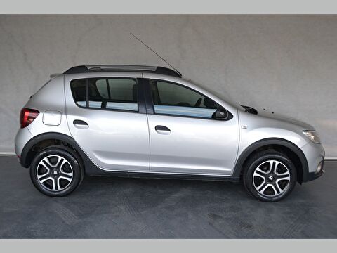 dacia, sandero, 0.9 tce stepway style easy-r, otomatik, benzin 2.el otomobil | renew 8
