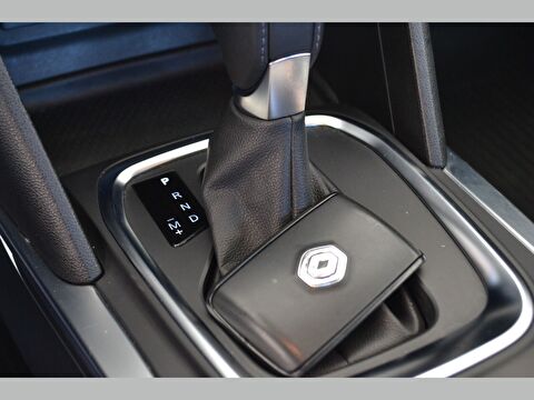 renault, megane, sedan 1.3 tce touch edc, otomatik, benzin 2.el otomobil | renew 13