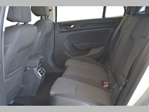 renault, megane, sedan 1.3 tce touch edc, otomatik, benzin 2.el otomobil | renew 18