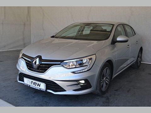 Sedan 1.3 TCe Touch EDC, 2. el otomobil | renew