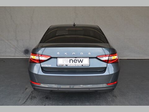 skoda, superb, sedan 1.5 tsı act premium dsg, otomatik, benzin 2.el otomobil | renew 6