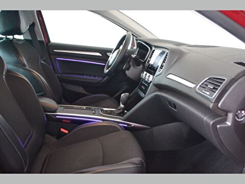 renault, megane, sedan 1.3 tce ıcon edc, otomatik, benzin 2.el otomobil | renew 8