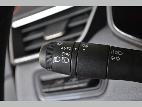 renault, clio, hatchback 1.0 tce evolution x-tronic, otomatik, benzin 2.el otomobil | renew 21