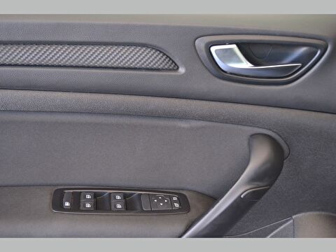 renault, megane, sedan 1.3 tce touch edc, otomatik, benzin 2.el otomobil | renew 23