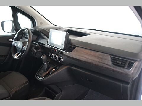 renault, kangoo multix, combi 1.3 tce ıconic edc, otomatik, benzin 2.el otomobil | renew 12