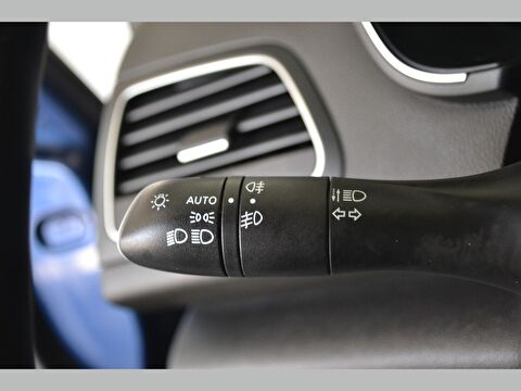 renault, megane, sedan 1.3 tce touch edc, otomatik, benzin 2.el otomobil | renew 21