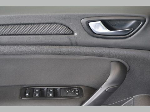 renault, megane, sedan 1.3 tce touch edc, otomatik, benzin 2.el otomobil | renew 25