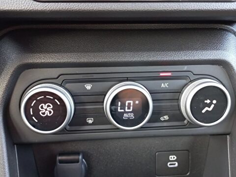 dacia, sandero, hatchback 1.0 tce stepway extreme cvt, otomatik, benzin 2.el otomobil | renew 22