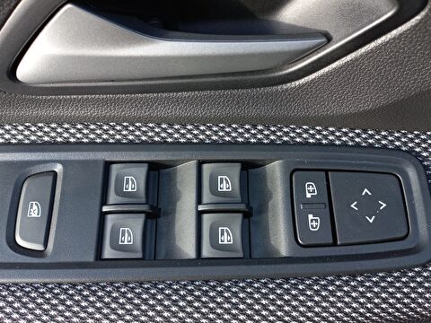 dacia, sandero, hatchback 1.0 tce stepway extreme cvt, otomatik, benzin 2.el otomobil | renew 21