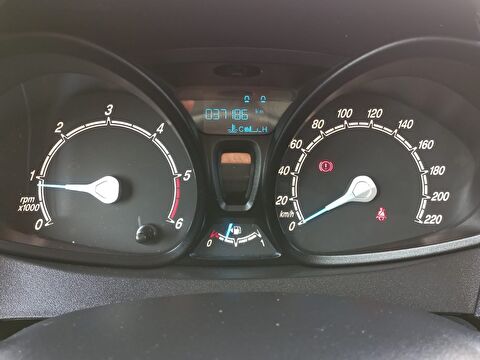 ford, tourneo courier, kombi 1.5 tdcı delux, manuel, dizel 2.el otomobil | renew 24