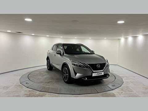 SUV 1.3 DIG-T 12V MHEV Sky Pack X-tronic, 2. el otomobil | renew