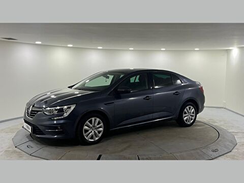 Sedan 1.3 TCe Joy Comfort EDC, 2. el otomobil | renew