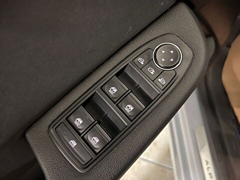 renault, clio, 1.0 tce techno esprit alpine	x-tronic, otomatik, benzin 2.el otomobil | renew 13