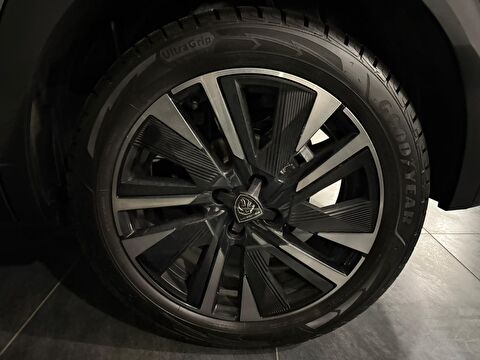 peugeot, 2008, crossover 1.2 puretech gt eat8, otomatik, benzin 2.el otomobil | renew 25